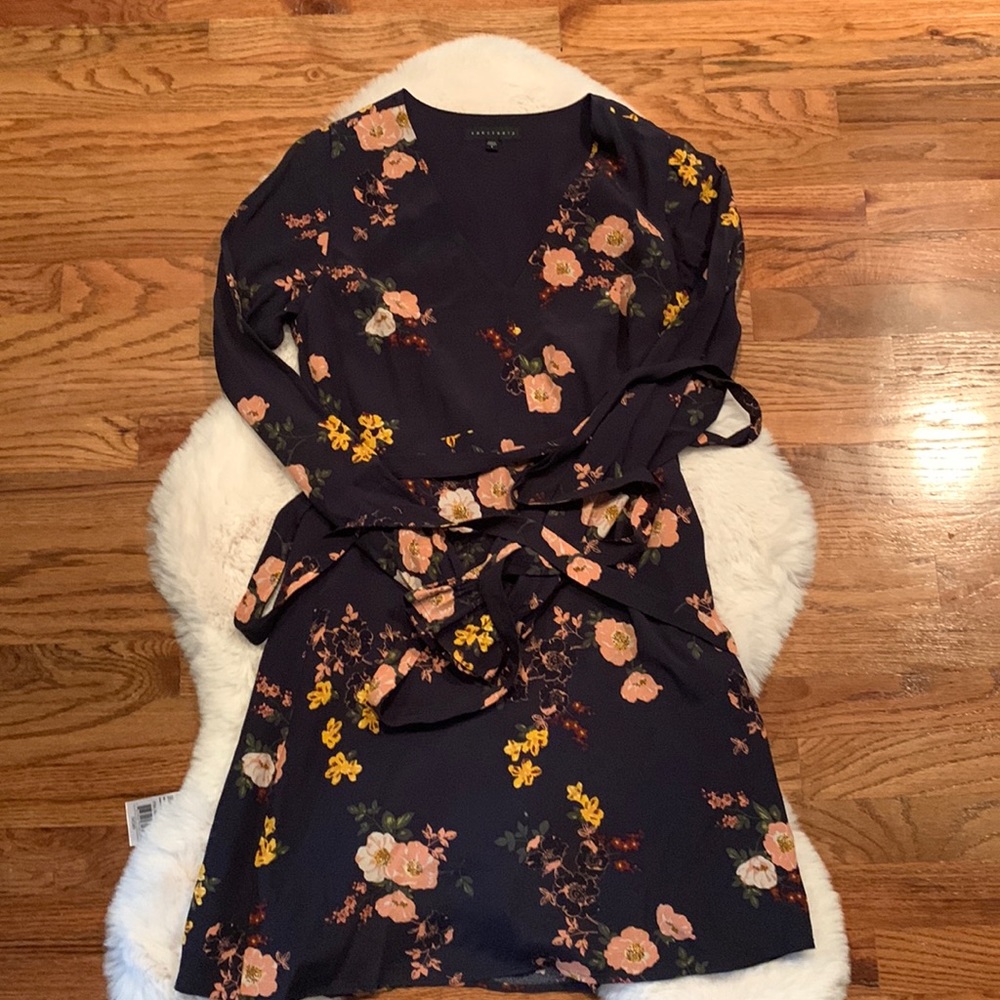 Mini flower dress- 3/4 length sleeves
